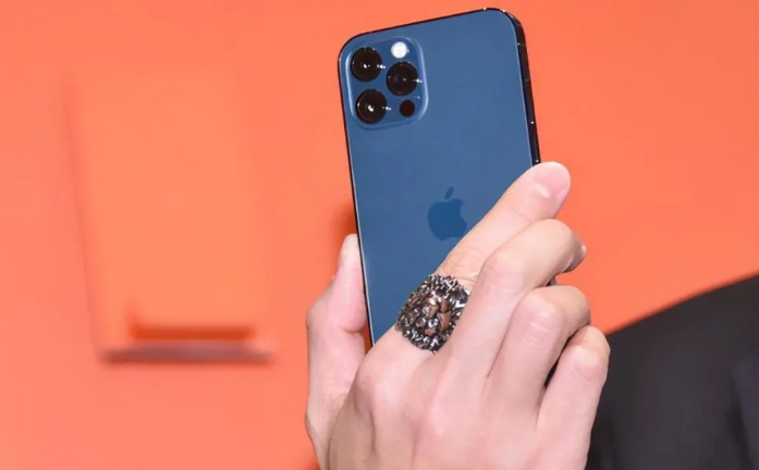 奉节苹果手机维修分享iPhone12系列重启方法教程 
